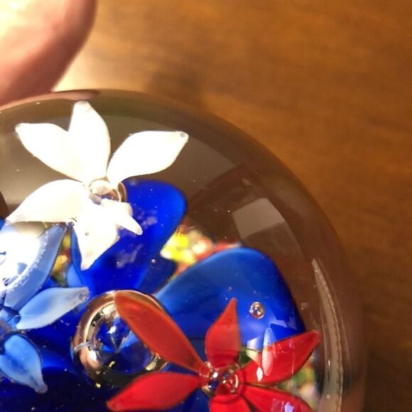 Glass paperweight 3 1/2” x 3” - Picture 8 of 15